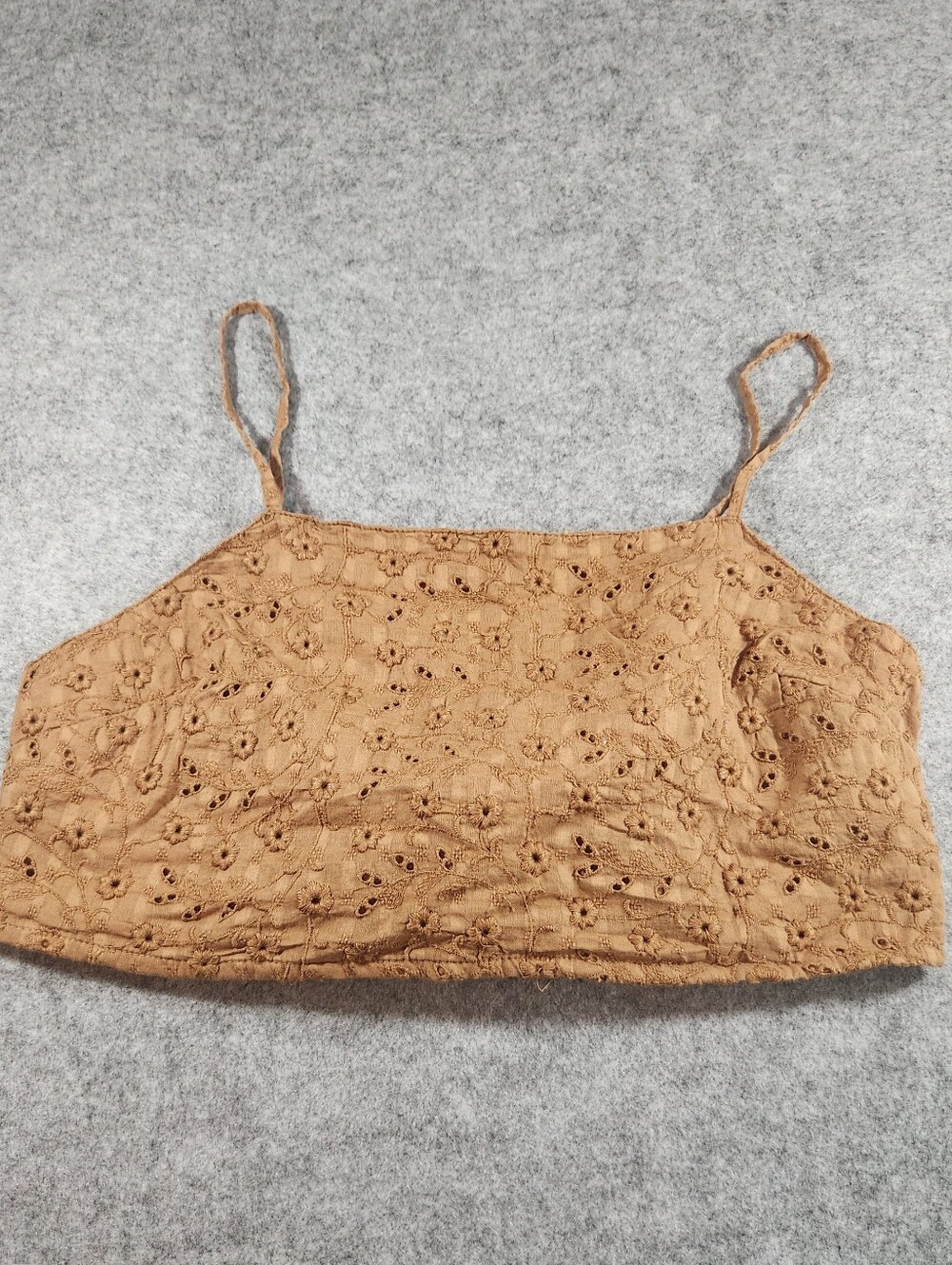 American Eagle Outfitters Tan Eyelet Crop Cami Size Large